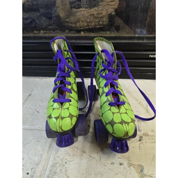 Vintage 1990 TMNT Teenage Mutant Ninja Turtles Children Size 2 ROLLER SKATES - Picture 1 of 13